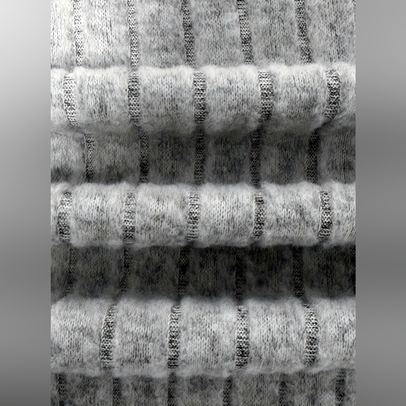 Button Up Round Neck Long Sleeve Cardigan - Picture 4 of 5